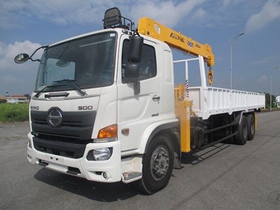 HINO FM8JW8A GẮN CẨU SOOSAN746 8 TẤN 6 ĐỐT THÙNG 8,4m 