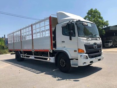 Xe  tải Hino  FG8JT8A - PGX thùng mui bạt  9,7m