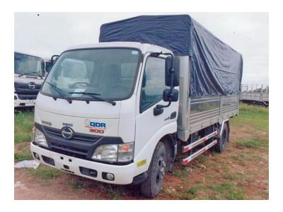 HINO 1,75 TẤN THÙNG MUI BẠT DÀI 4M6 (XZU650L)